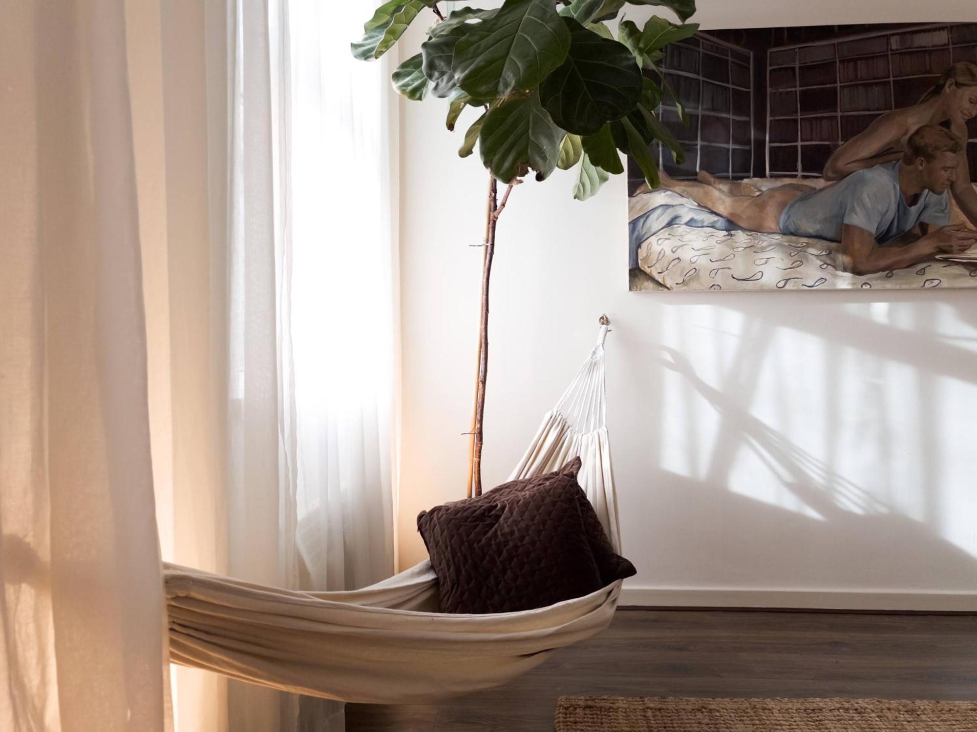Ferienwohnung Tranquil Oasis W 100Inch Cinema & Hammock, By The Design Traveller London Exterior foto